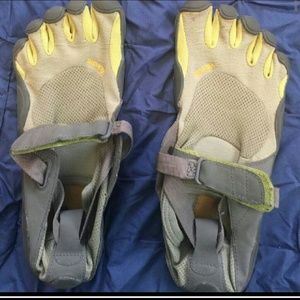 Vibram Toe Shoes